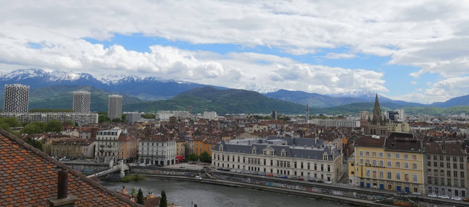 Grenoble, ville de formation de l'Institut Caycedo